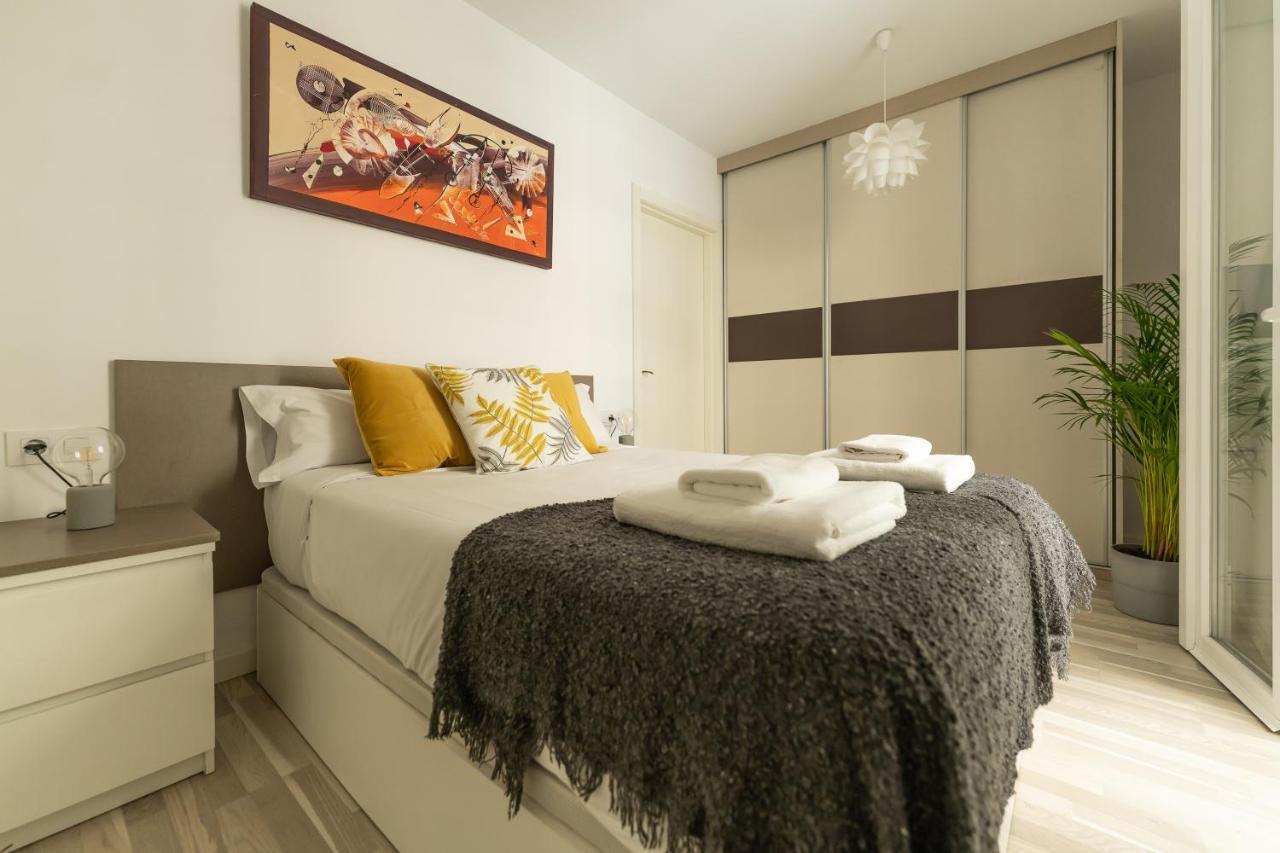 Апартаменты Cormelana Plaza Ла-Корунья Экстерьер фото